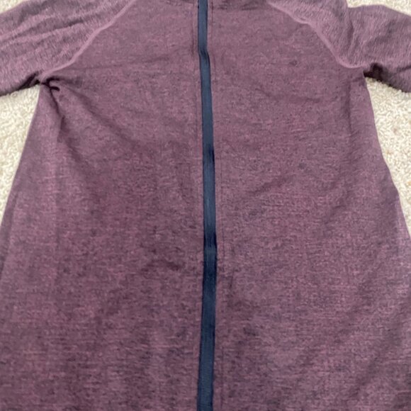 Women’s Athletic Zip Up Jacket Small Burgundy Thumbholes Running Yoga Activewear - Picture 2 of 5